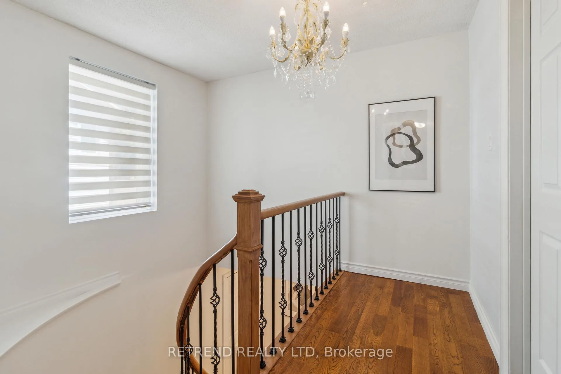 Photo 18 of 72 Holm Crescent, Markham, Aileen-Willowbrook — HOMEH