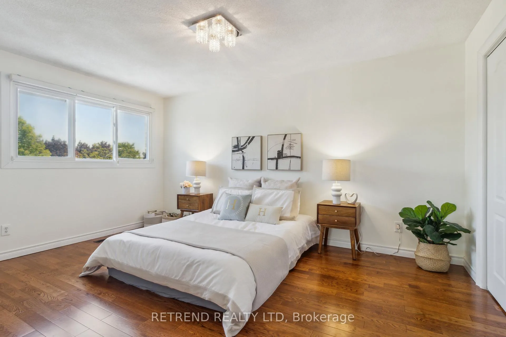 Photo 20 of 72 Holm Crescent, Markham, Aileen-Willowbrook — HOMEH