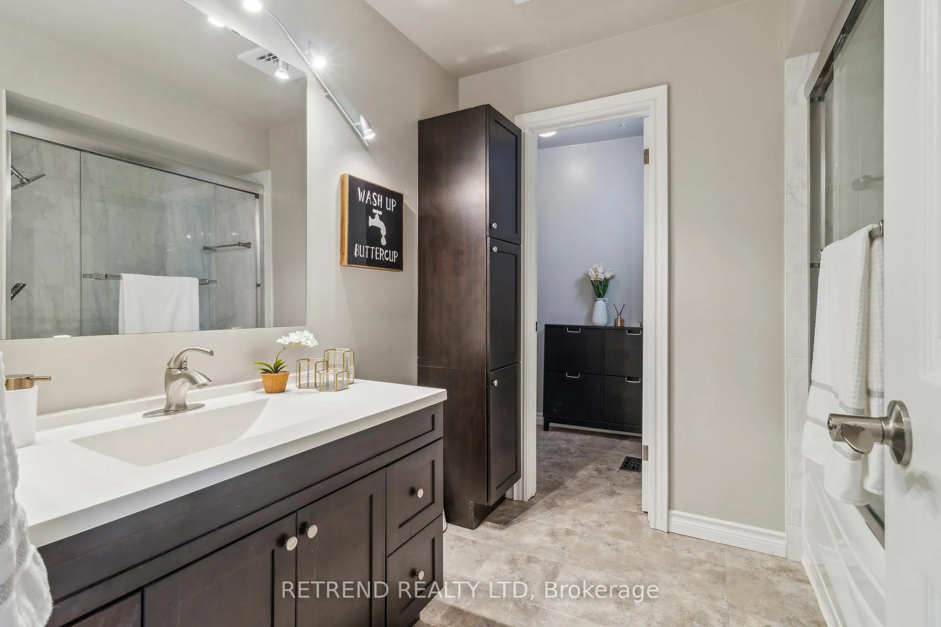 Photo 24 of 72 Holm Crescent, Markham, Aileen-Willowbrook — HOMEH