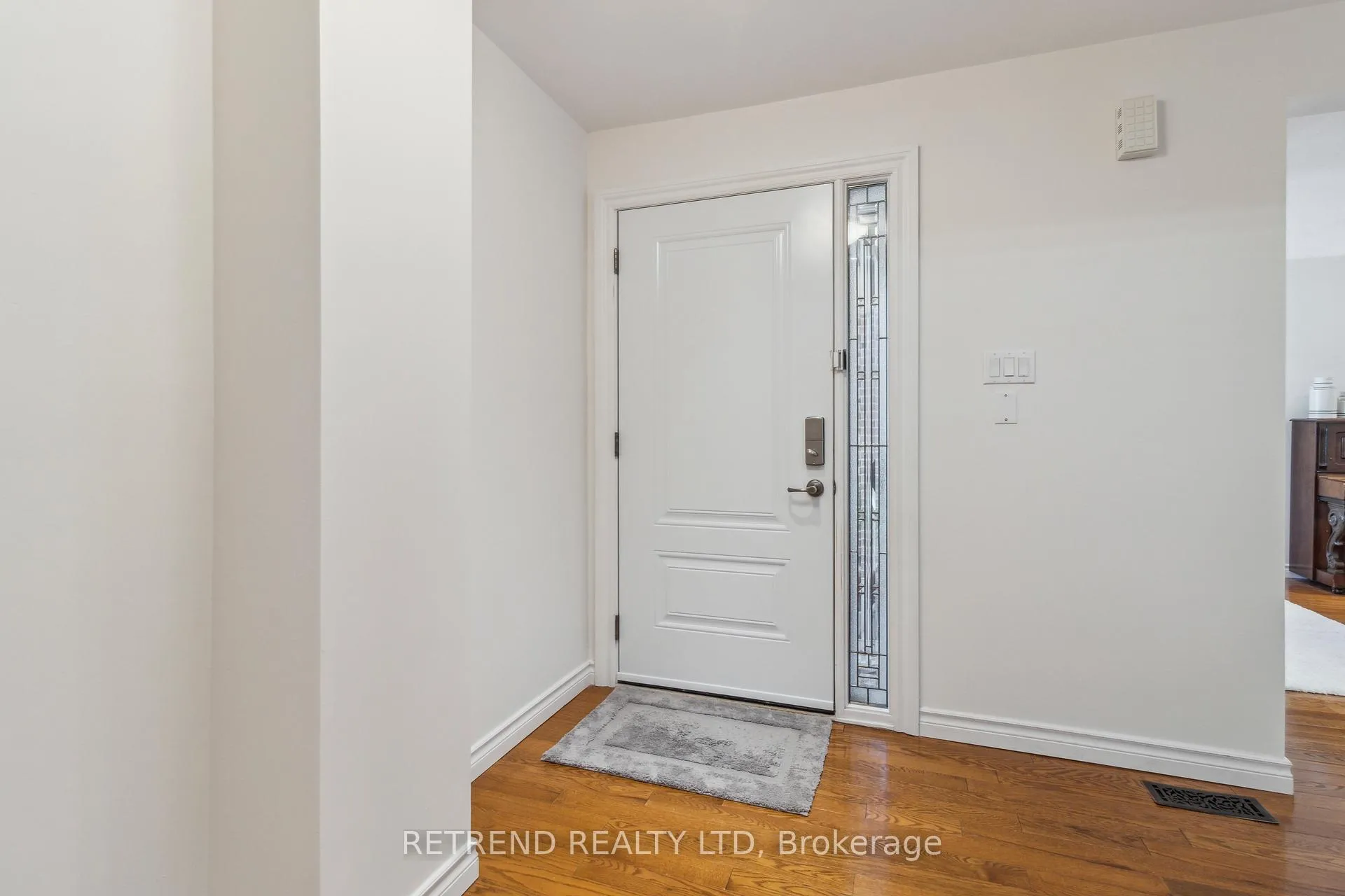 Photo 31 of 72 Holm Crescent, Markham, Aileen-Willowbrook — HOMEH