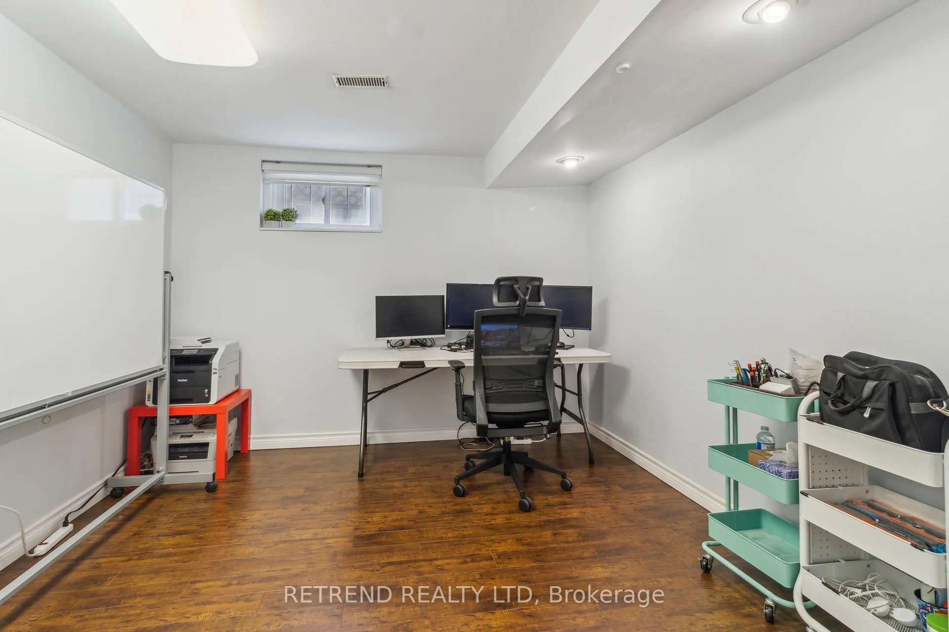 Photo 35 of 72 Holm Crescent, Markham, Aileen-Willowbrook — HOMEH