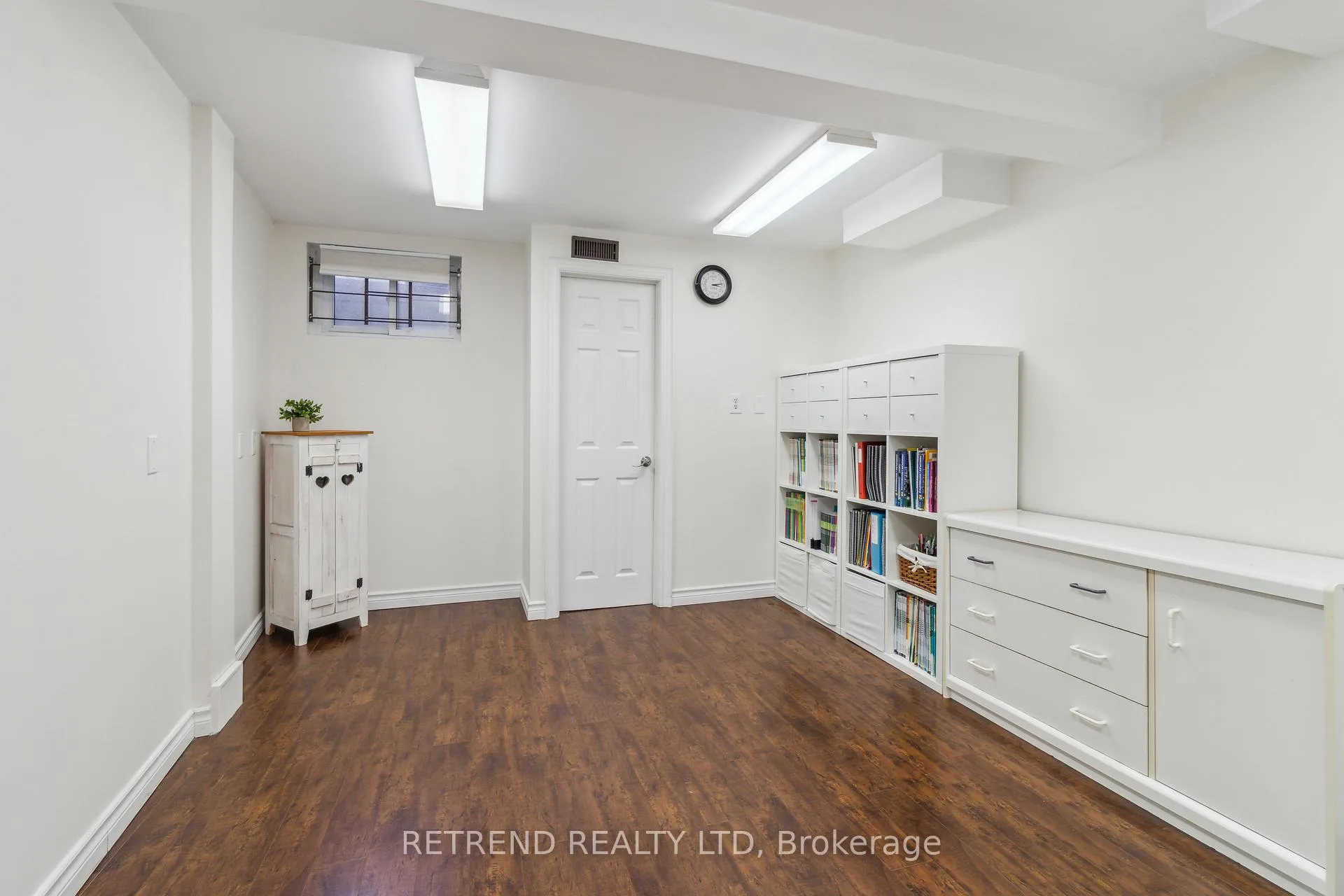 Photo 39 of 72 Holm Crescent, Markham, Aileen-Willowbrook — HOMEH