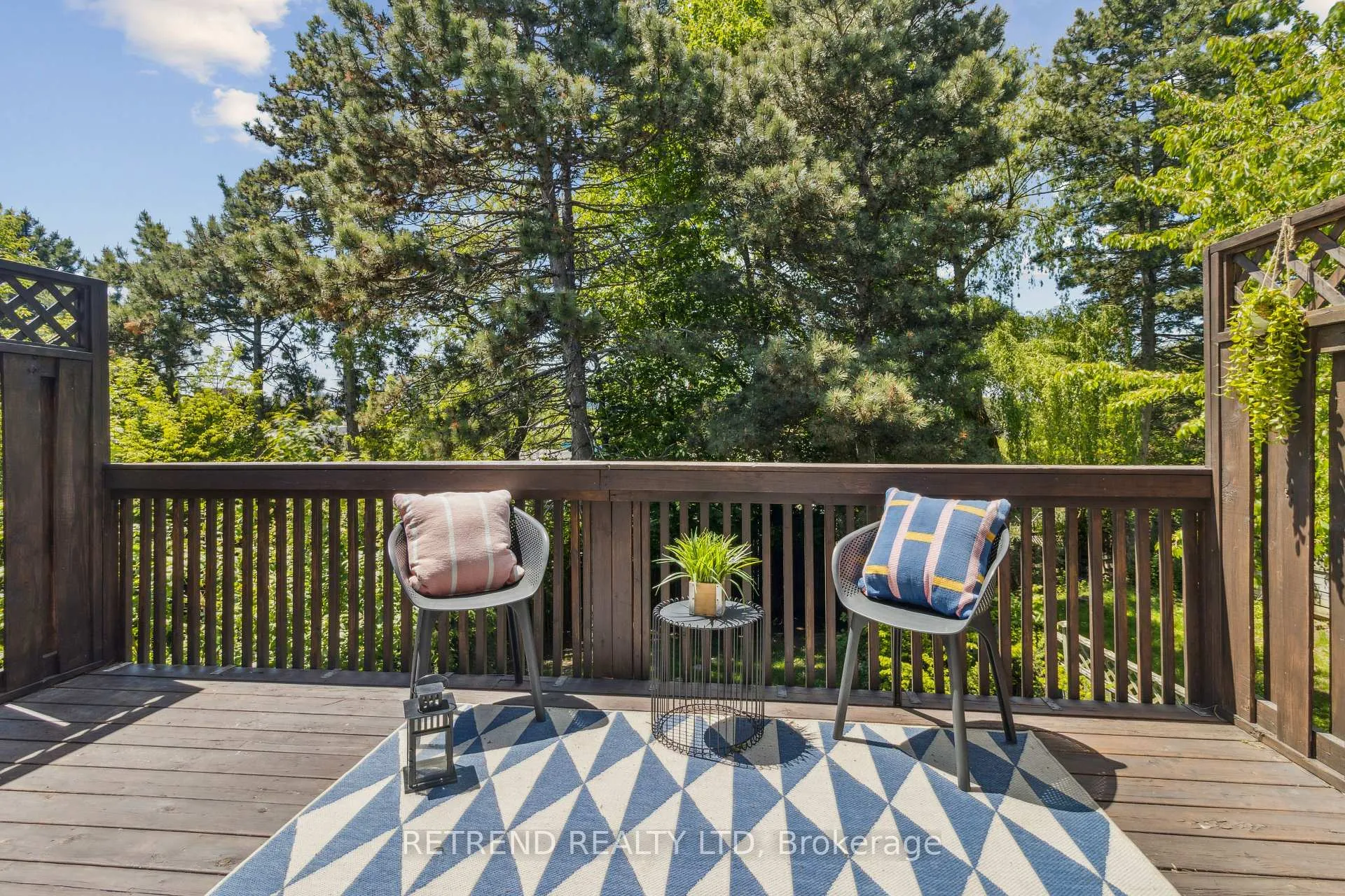 Photo 43 of 72 Holm Crescent, Markham, Aileen-Willowbrook — HOMEH