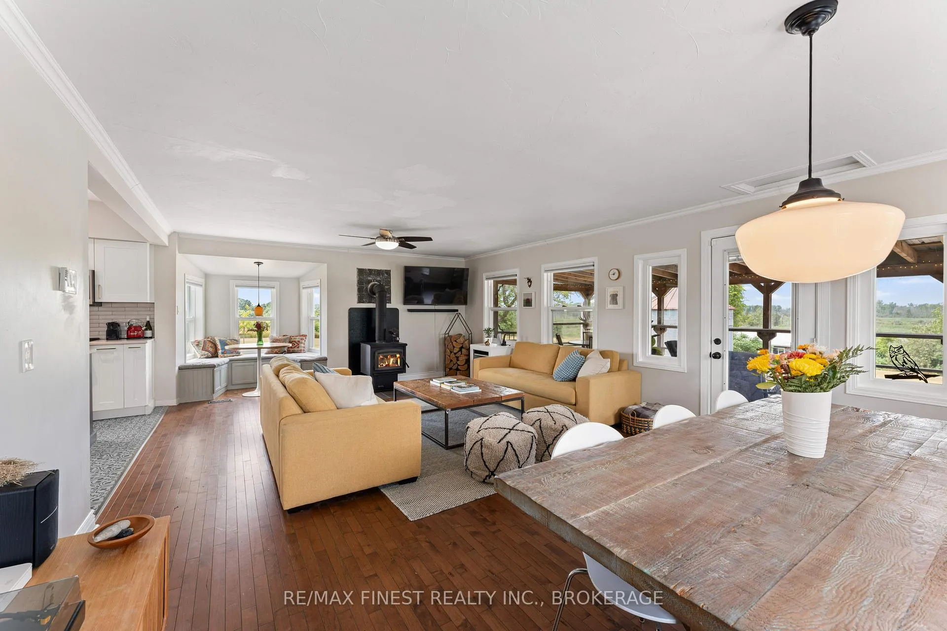 Photo 6 of 972 Danforth Road, Prince Edward County, Hillier Ward — HOMEH