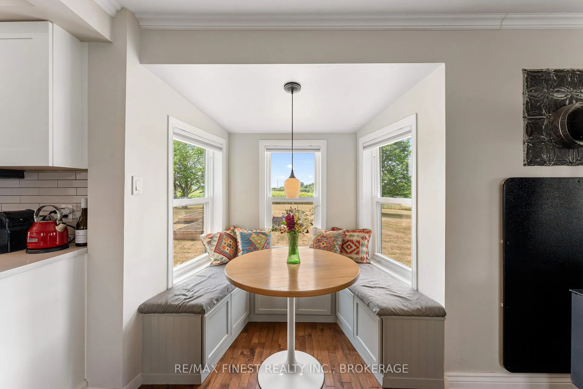 Photo 11 of 972 Danforth Road, Prince Edward County, Hillier Ward — HOMEH