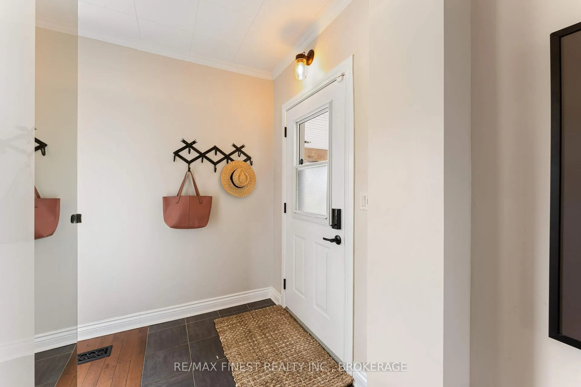 Photo 14 of 972 Danforth Road, Prince Edward County, Hillier Ward — HOMEH
