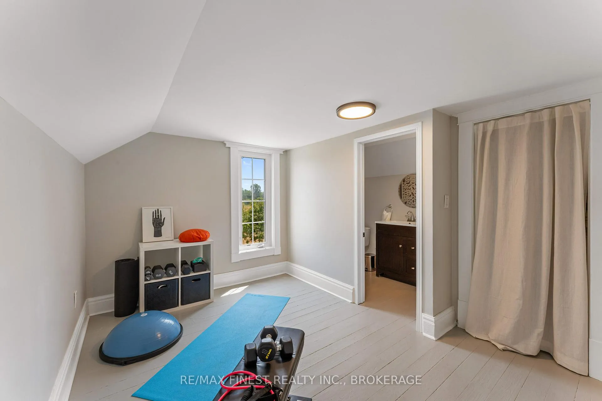 Photo 21 of 972 Danforth Road, Prince Edward County, Hillier Ward — HOMEH