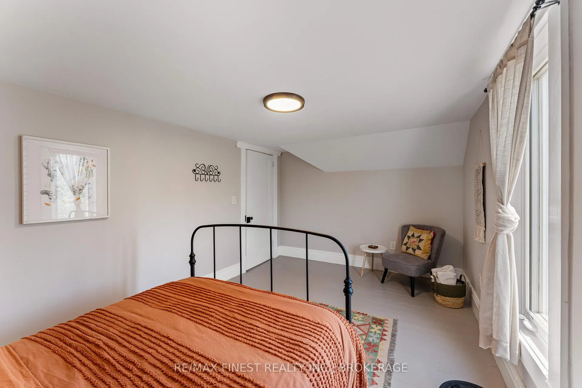 Photo 24 of 972 Danforth Road, Prince Edward County, Hillier Ward — HOMEH