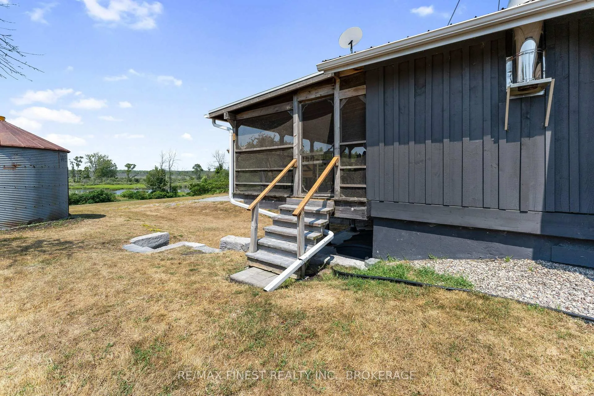 Photo 29 of 972 Danforth Road, Prince Edward County, Hillier Ward — HOMEH