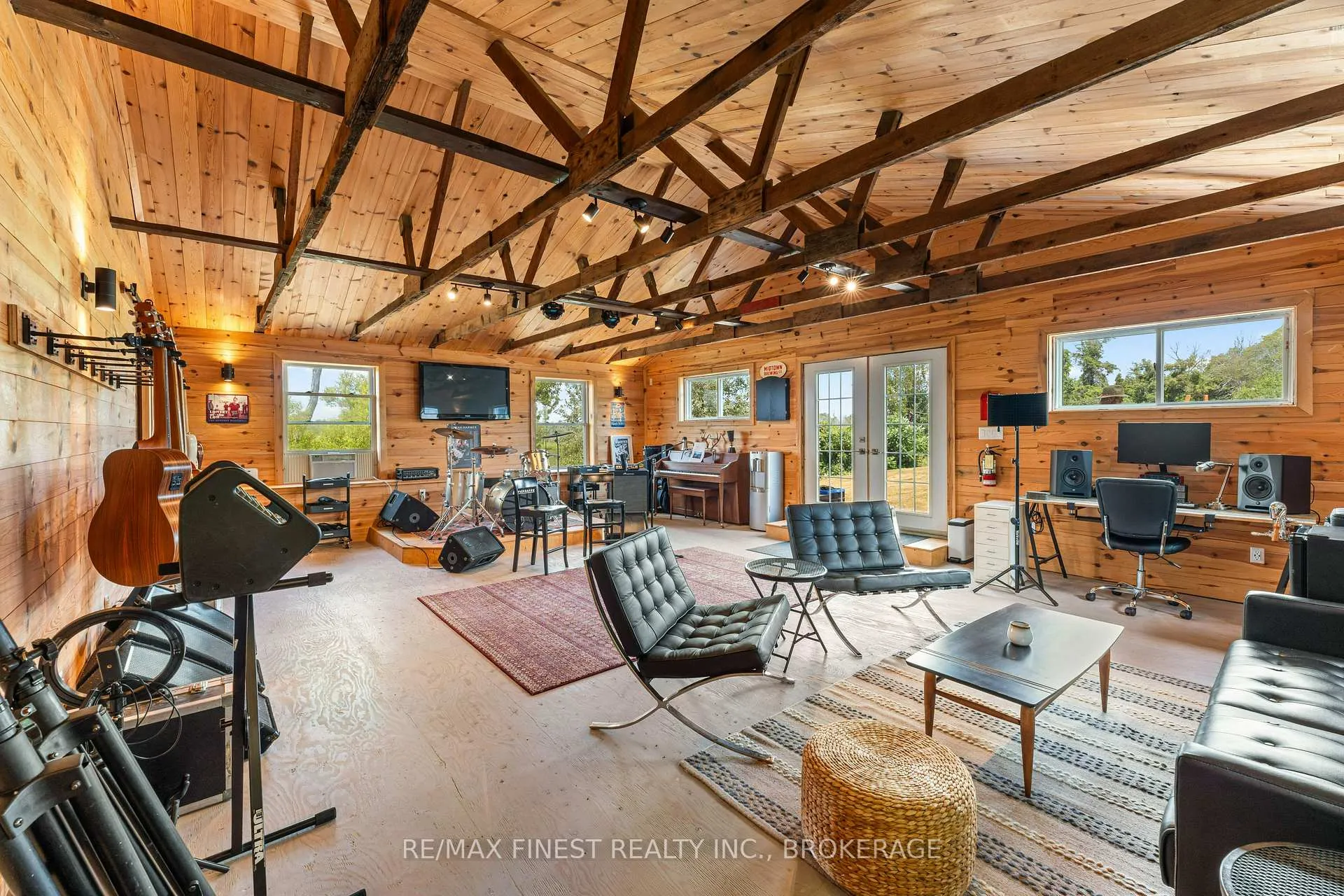 Photo 39 of 972 Danforth Road, Prince Edward County, Hillier Ward — HOMEH