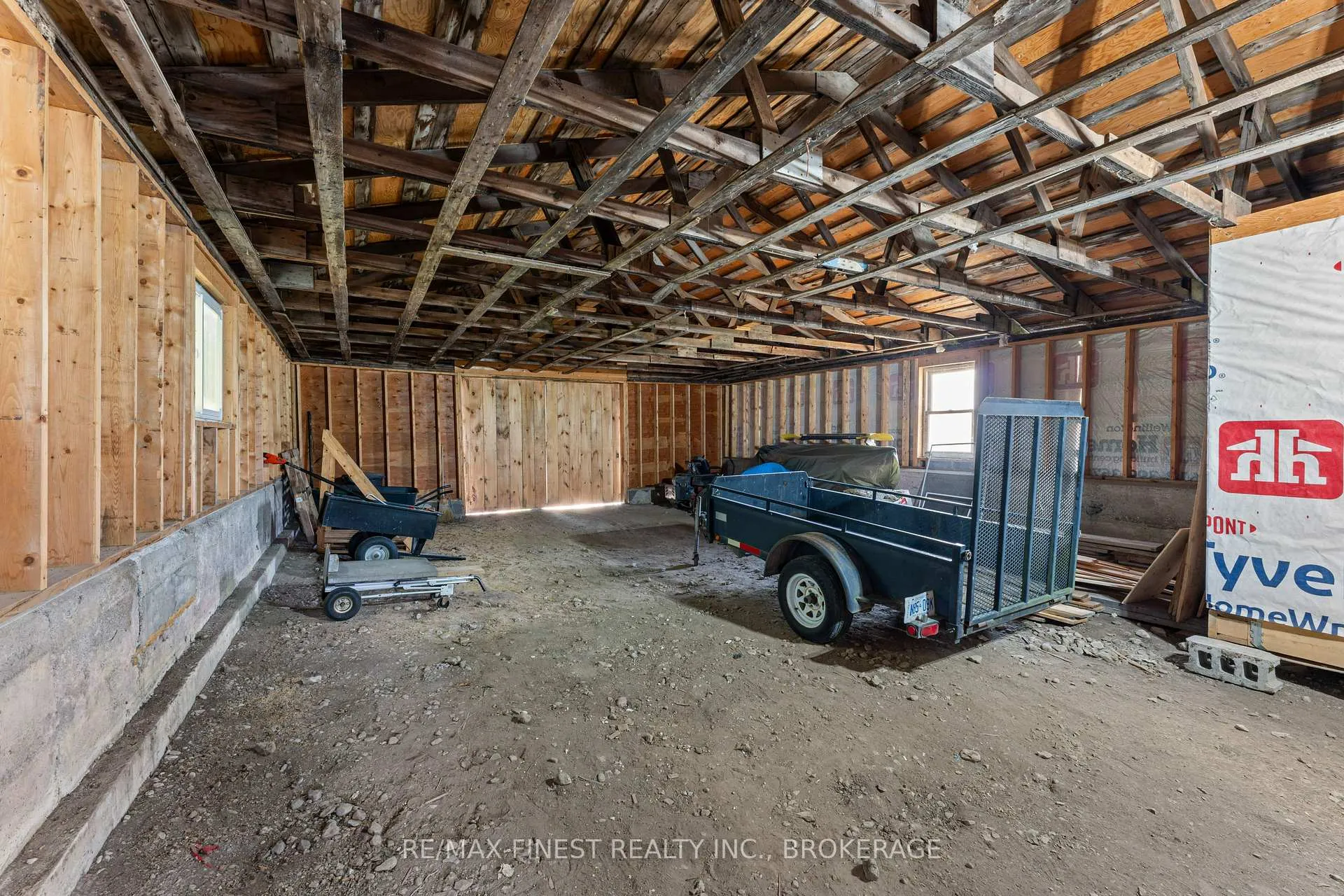 Photo 50 of 972 Danforth Road, Prince Edward County, Hillier Ward — HOMEH