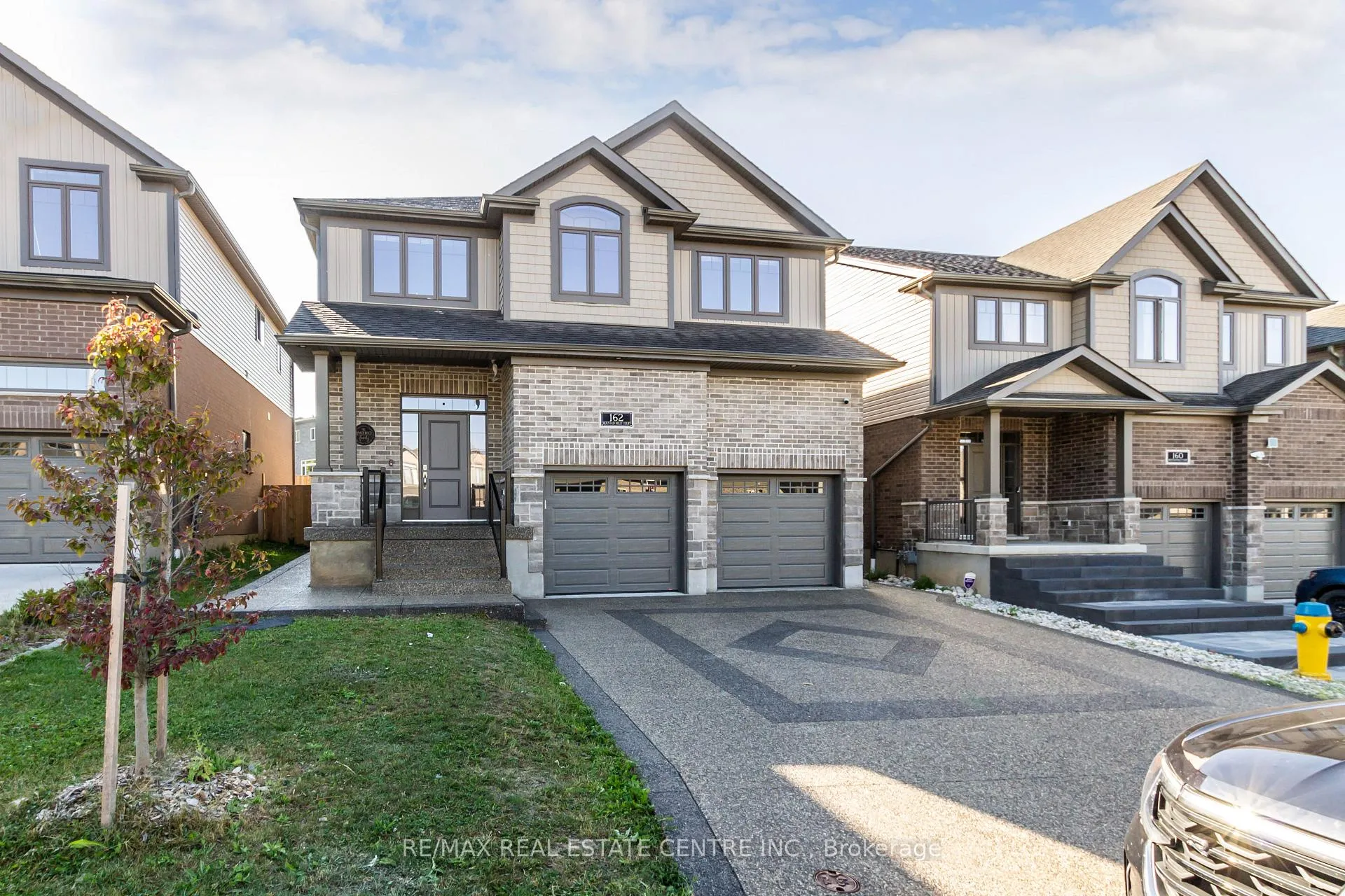 Front of 162 Mountain Holly Court