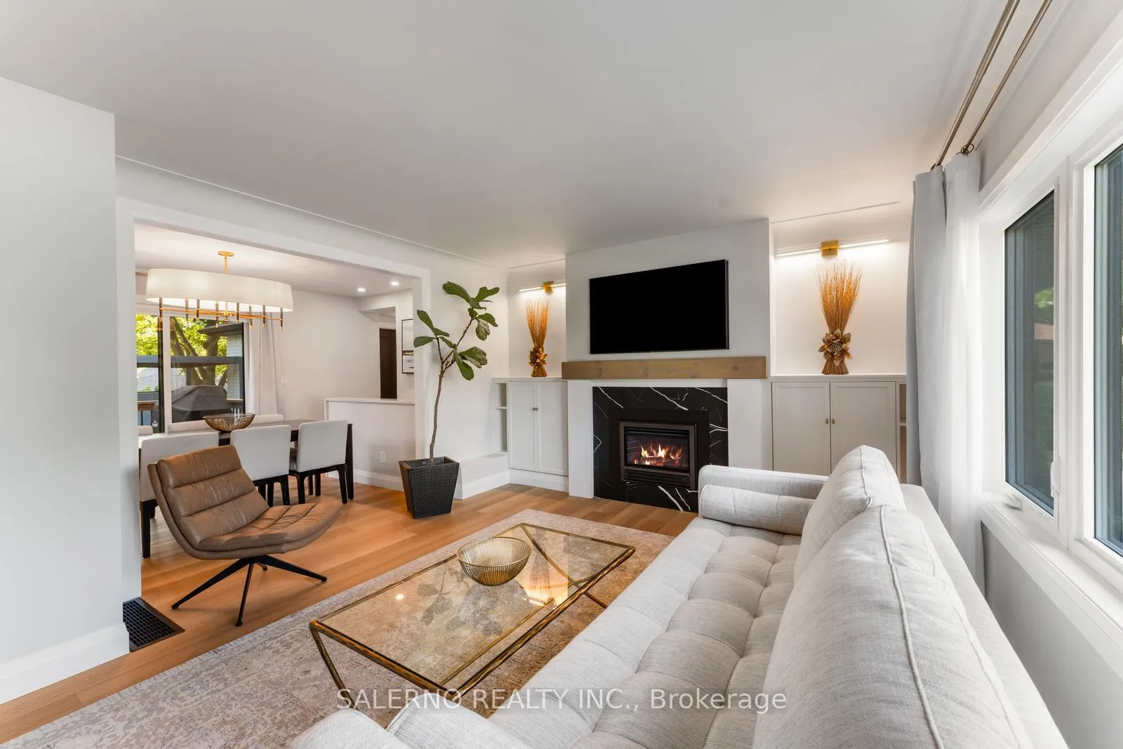Photo 9 of 54 East Crest, Hamilton, Ancaster — HOMEH