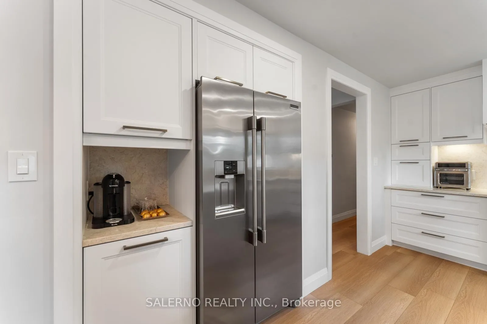Photo 20 of 54 East Crest, Hamilton, Ancaster — HOMEH
