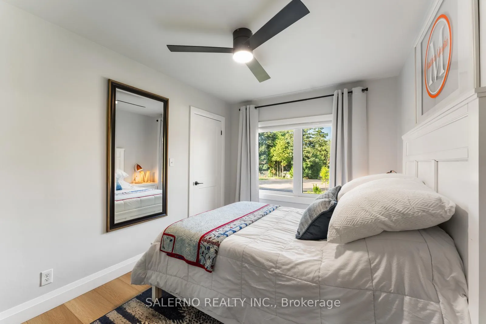 Photo 25 of 54 East Crest, Hamilton, Ancaster — HOMEH