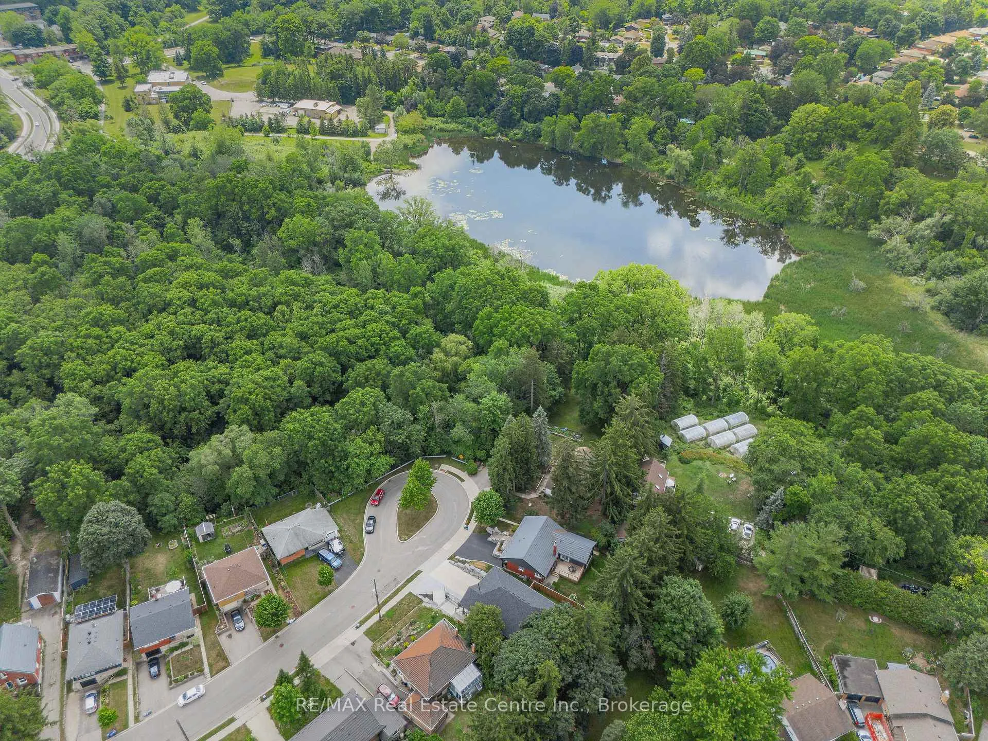 Photo 7 of 276 Mausser Avenue, Kitchener — HOMEH