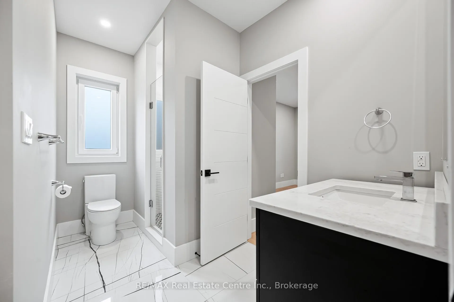 Photo 28 of 276 Mausser Avenue, Kitchener — HOMEH