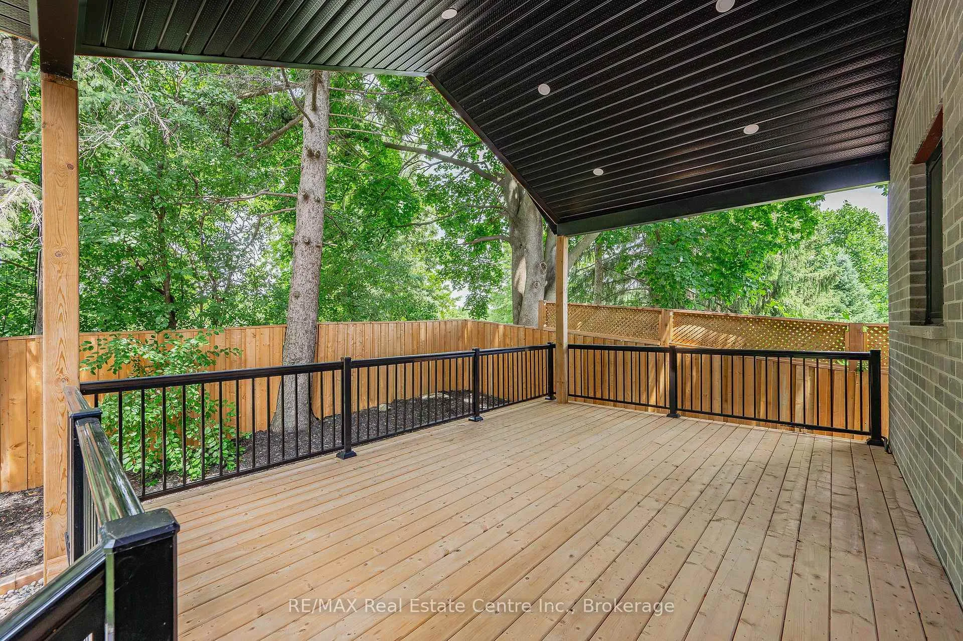 Photo 43 of 276 Mausser Avenue, Kitchener — HOMEH