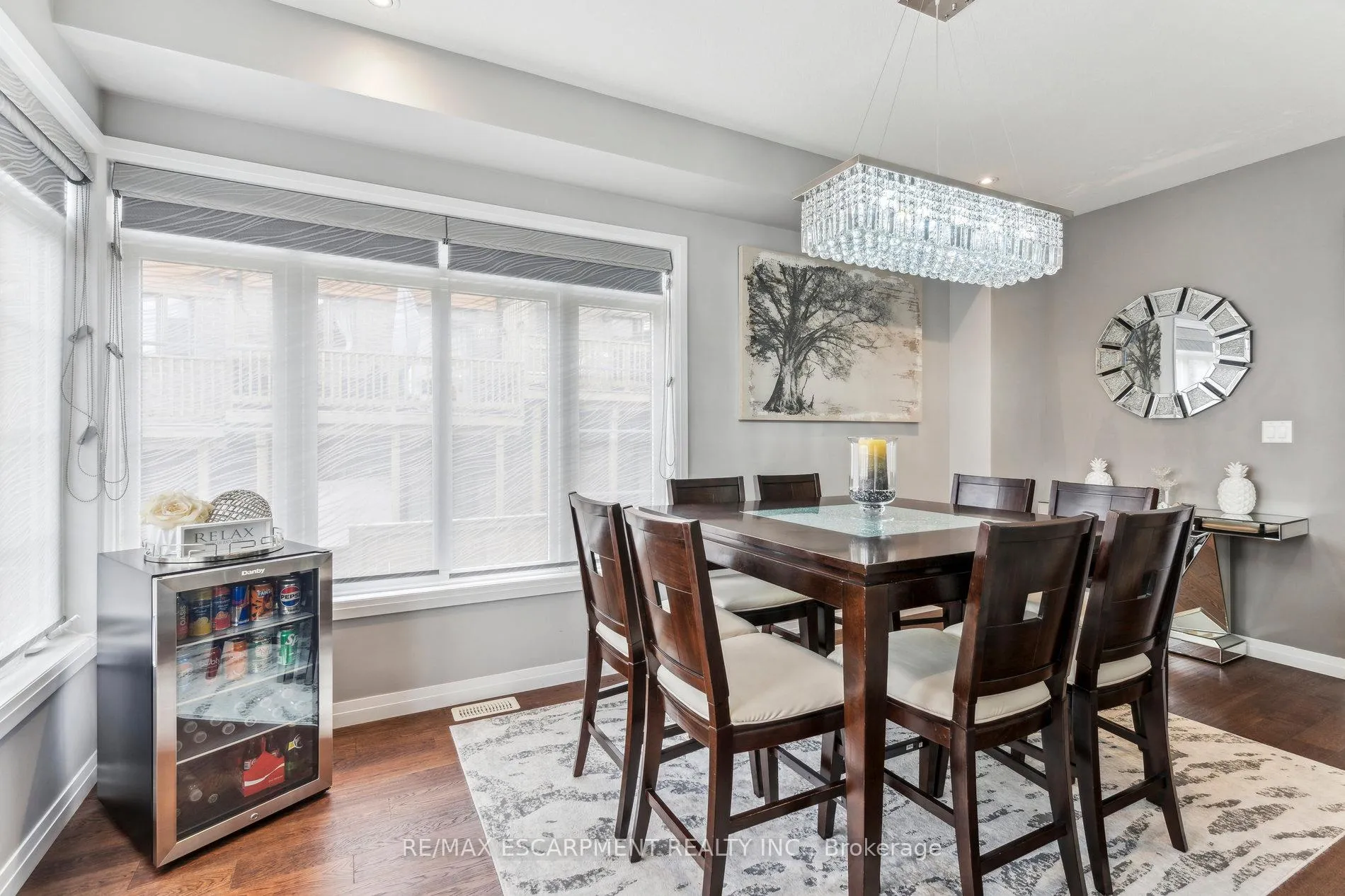 Photo 6 of Unit 305, 30 Times Square Boulevard, Hamilton, Stoney Creek — HOMEH