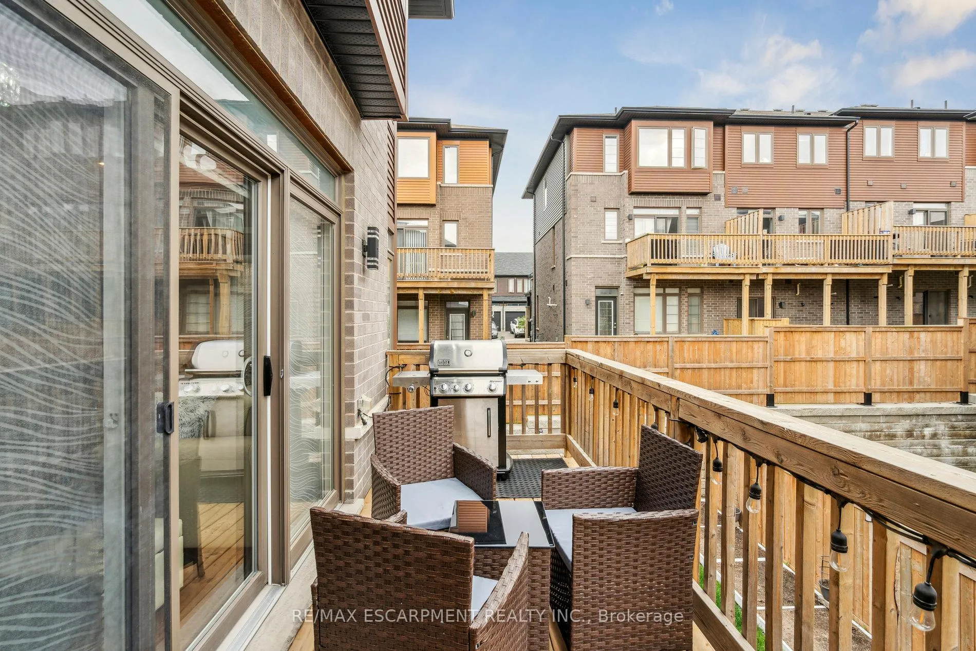 Photo 21 of Unit 305, 30 Times Square Boulevard, Hamilton, Stoney Creek — HOMEH