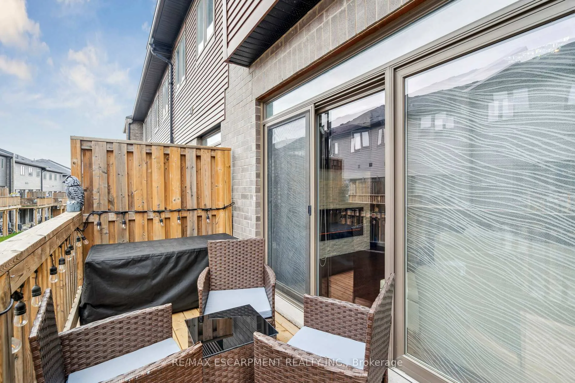 Photo 22 of Unit 305, 30 Times Square Boulevard, Hamilton, Stoney Creek — HOMEH