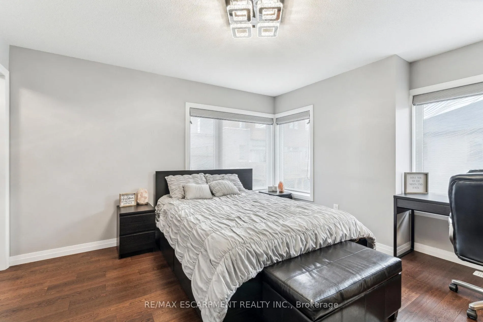 Photo 25 of Unit 305, 30 Times Square Boulevard, Hamilton, Stoney Creek — HOMEH