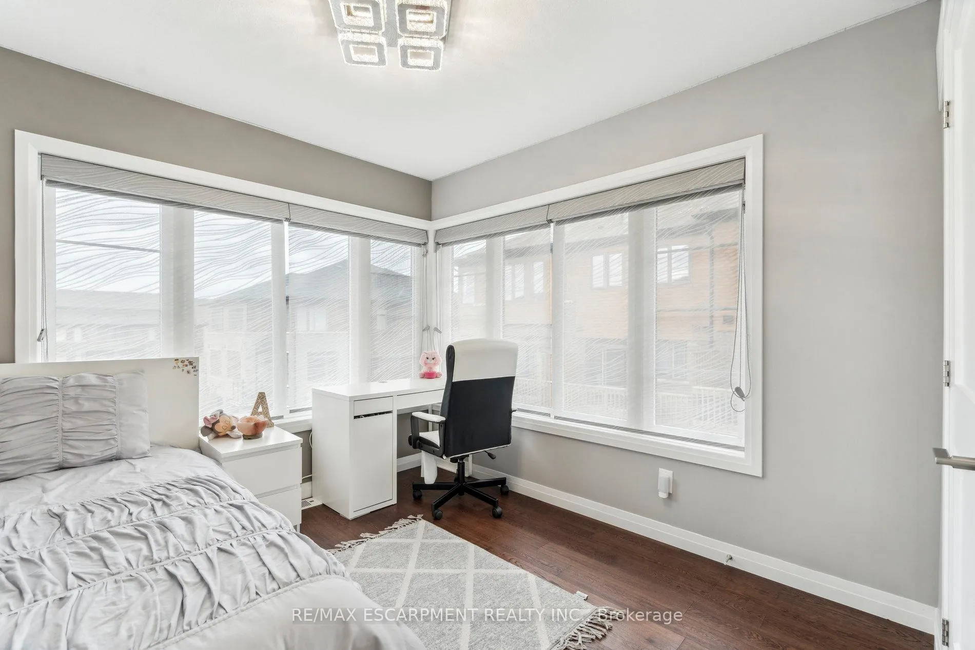Photo 27 of Unit 305, 30 Times Square Boulevard, Hamilton, Stoney Creek — HOMEH
