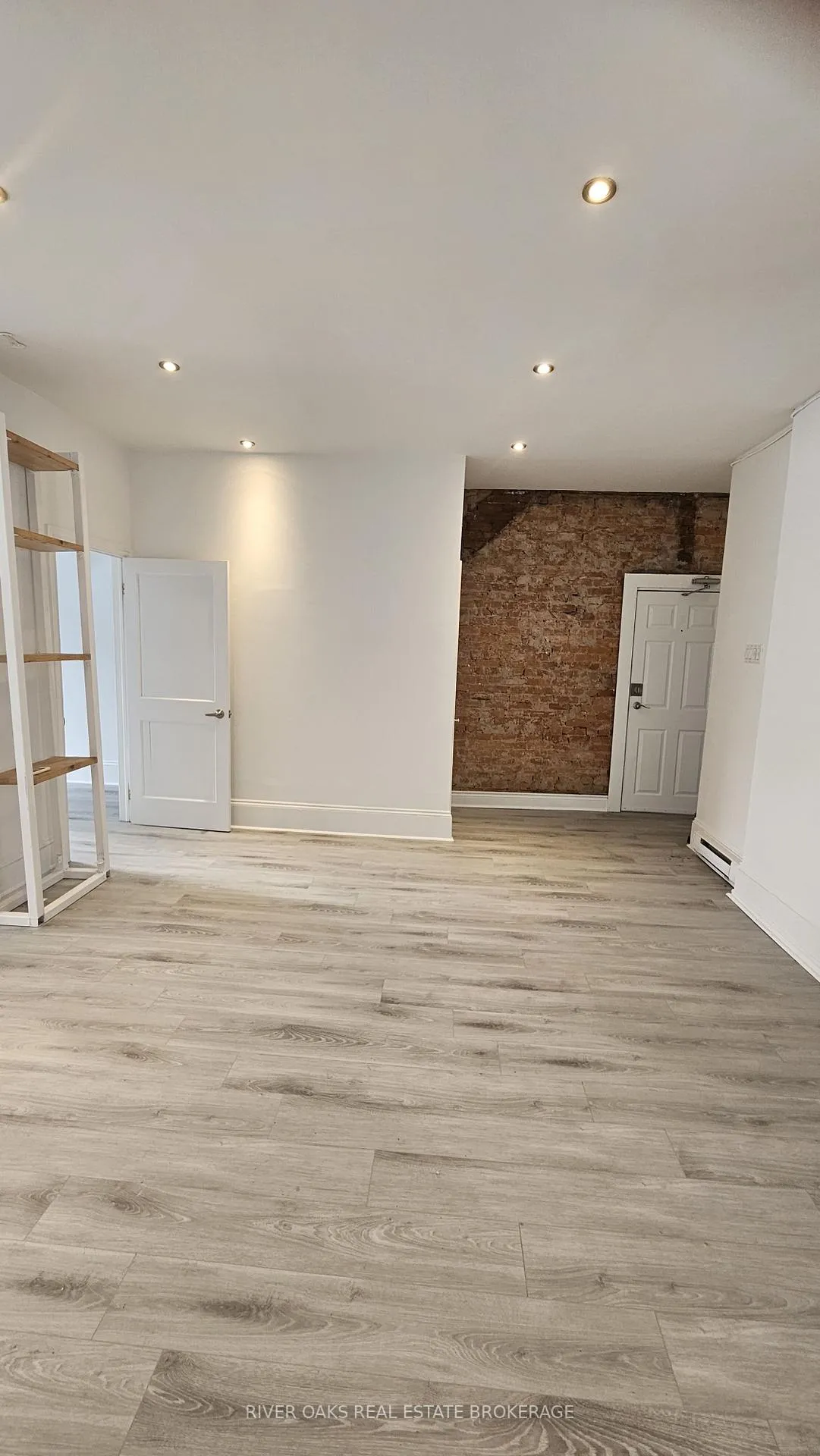Photo 5 of 116 George Street, Hamilton, Central — HOMEH