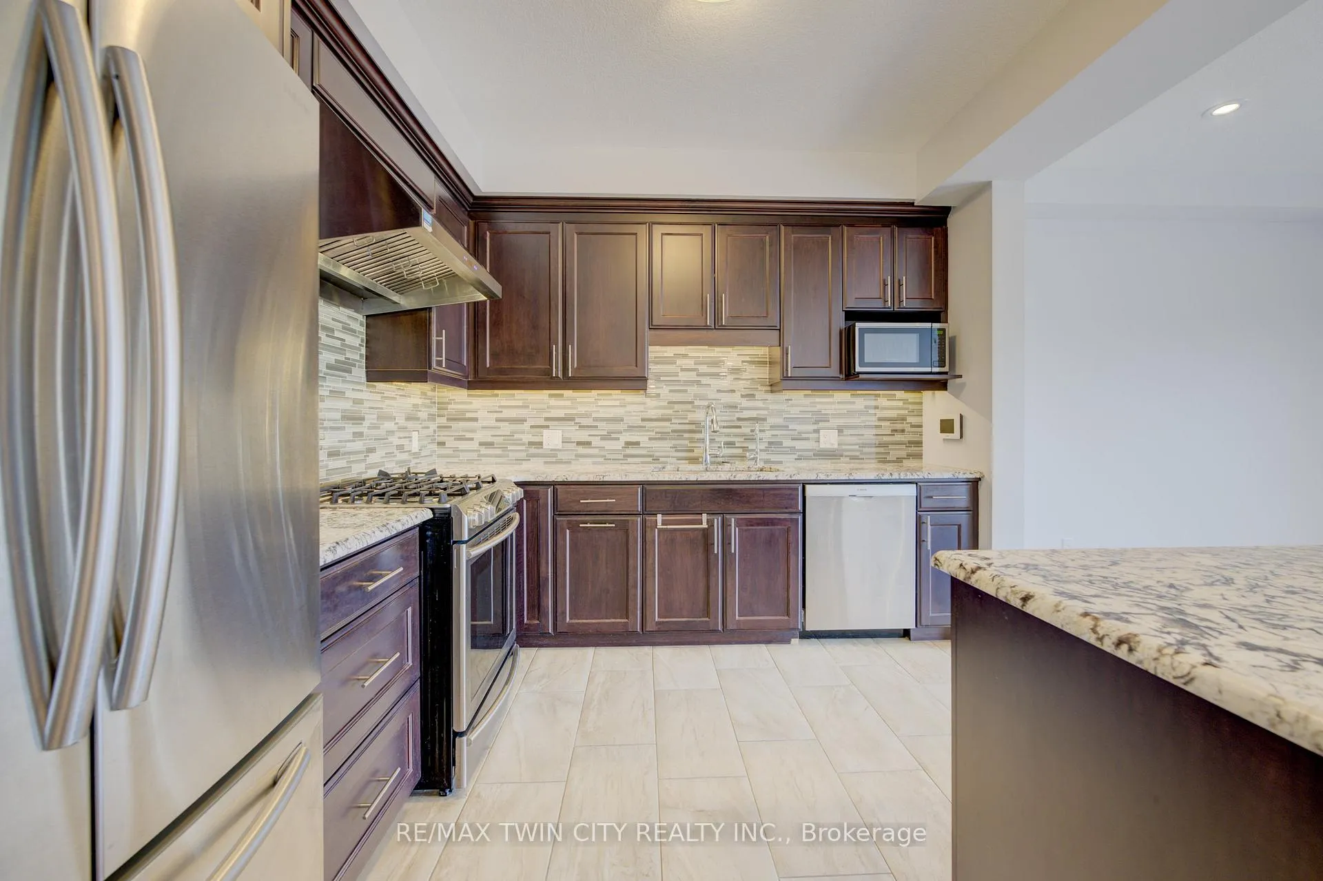 Photo 9 of Unit A, 618 Montpellier Drive, Waterloo — HOMEH