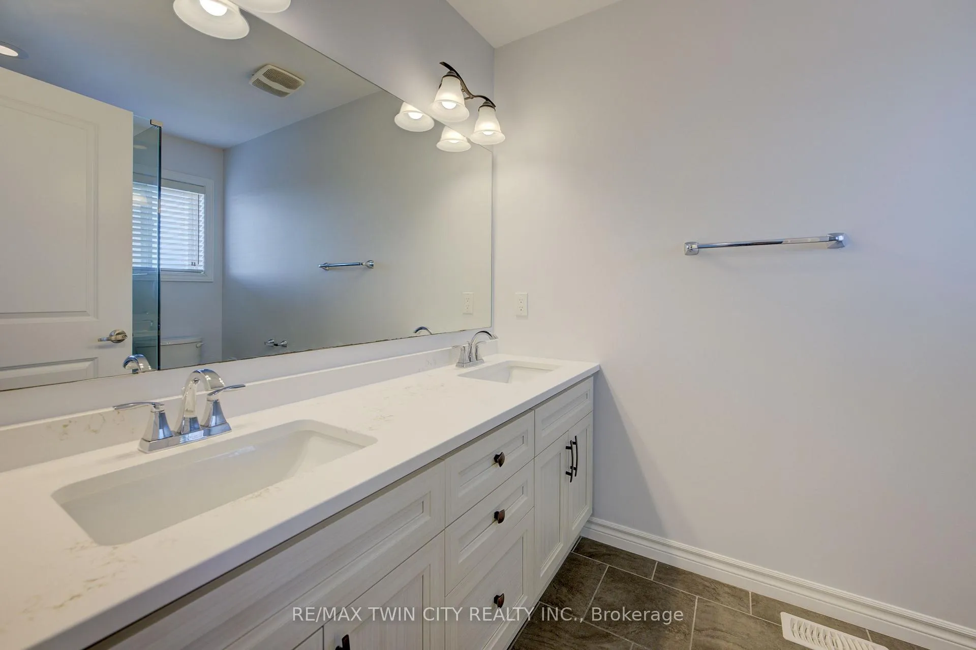 Photo 27 of Unit A, 618 Montpellier Drive, Waterloo — HOMEH