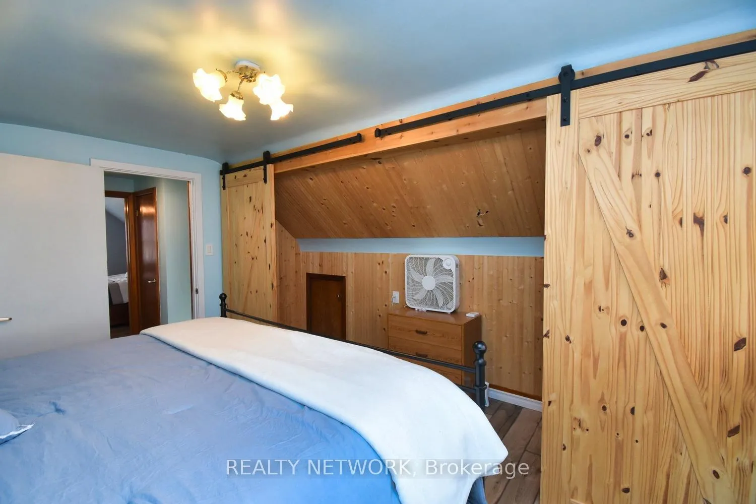 Photo 21 of 3381 Marion Avenue, Niagara Falls, Stamford — HOMEH
