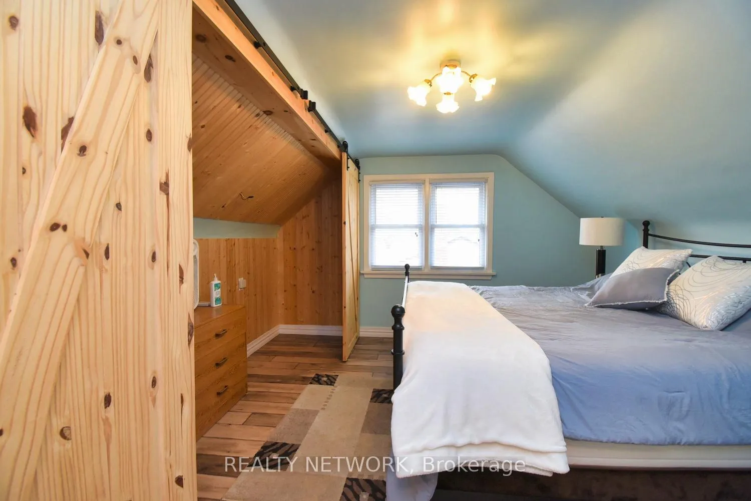 Photo 22 of 3381 Marion Avenue, Niagara Falls, Stamford — HOMEH