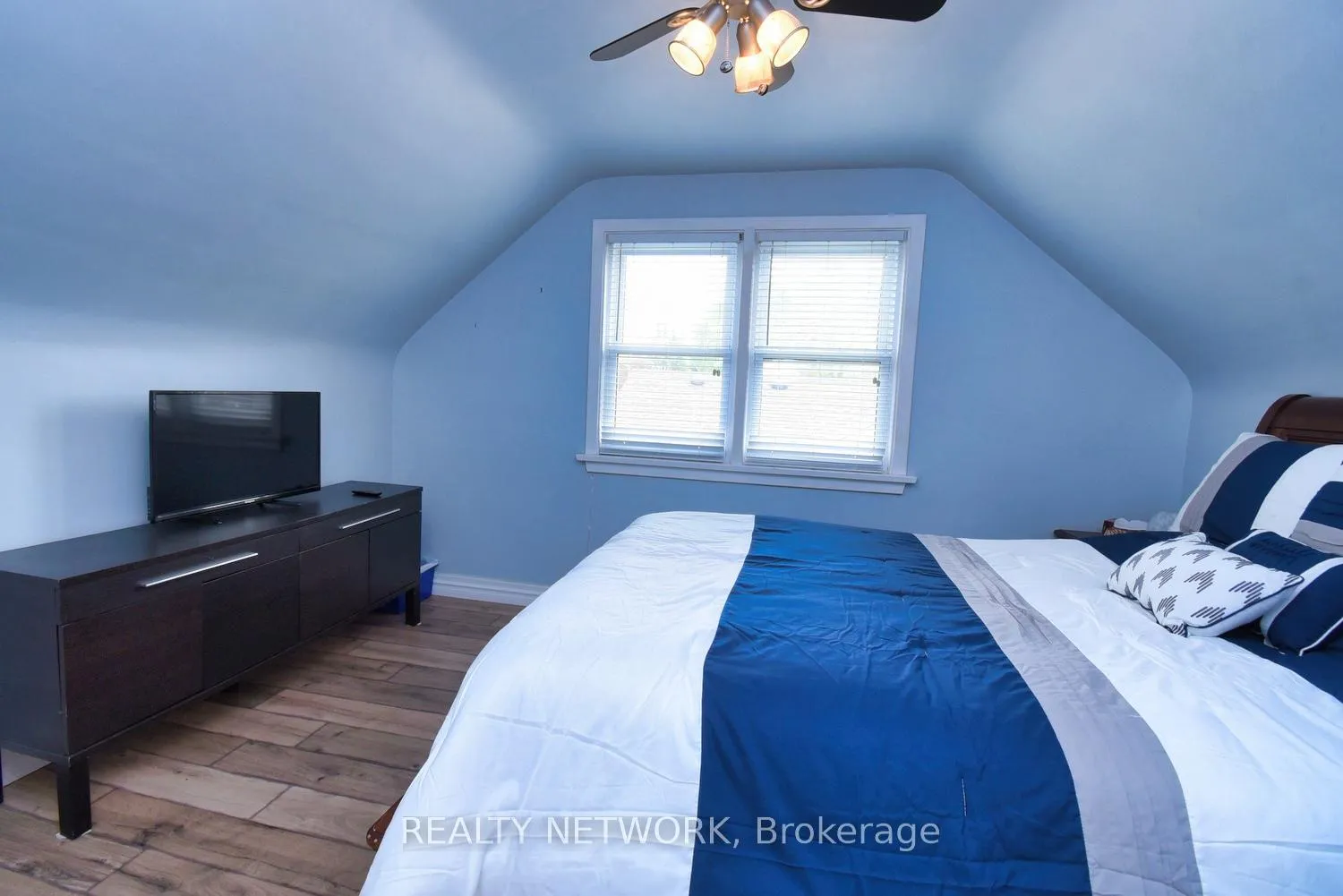 Photo 27 of 3381 Marion Avenue, Niagara Falls, Stamford — HOMEH