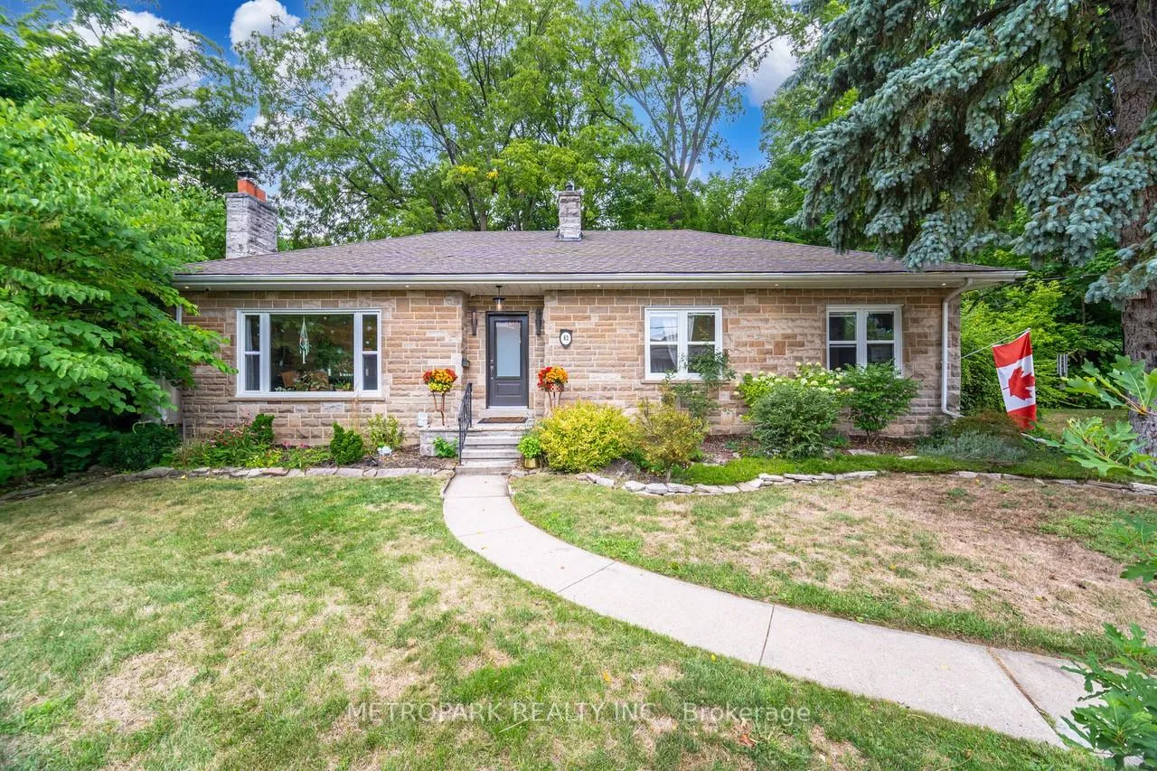 Photo 1 of 82 Creighton Road, Hamilton, Dundas — HOMEH