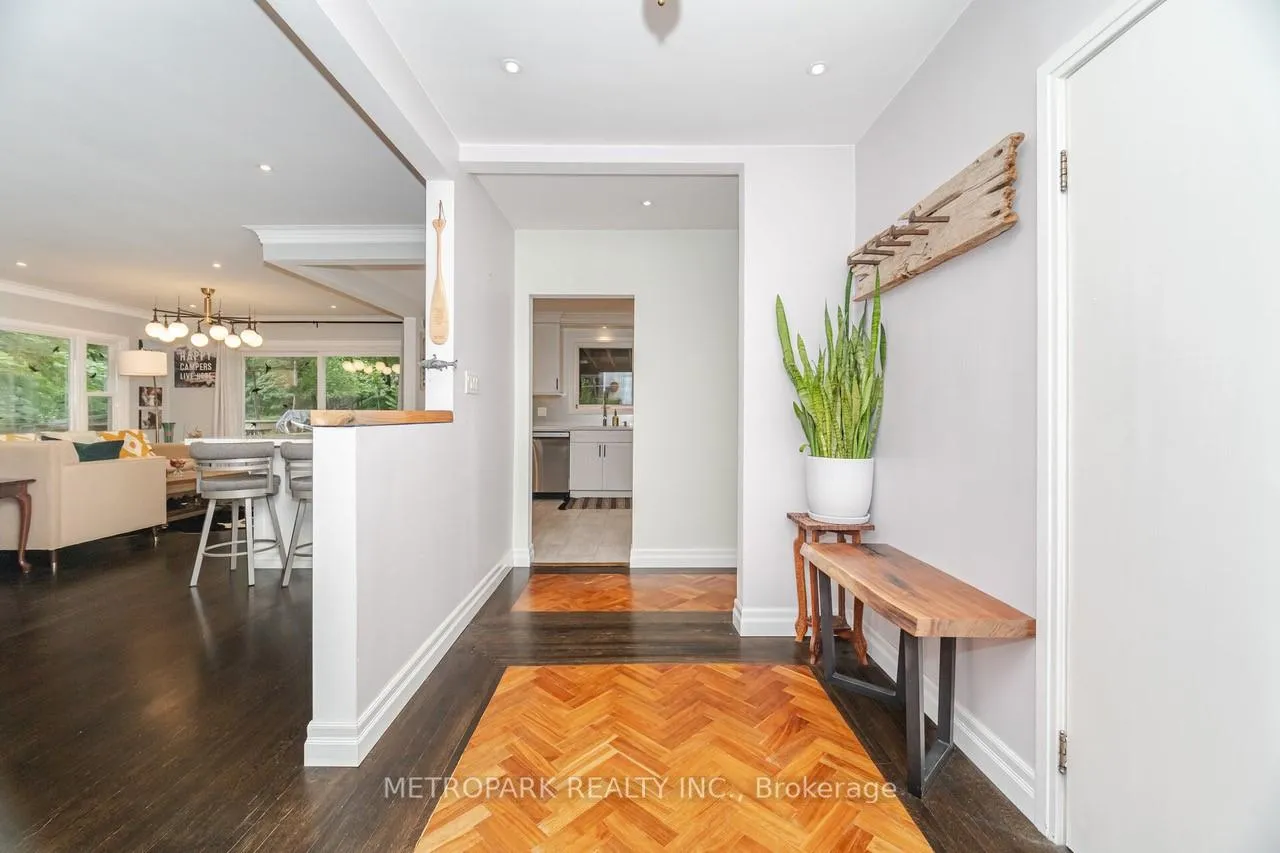 Photo 5 of 82 Creighton Road, Hamilton, Dundas — HOMEH