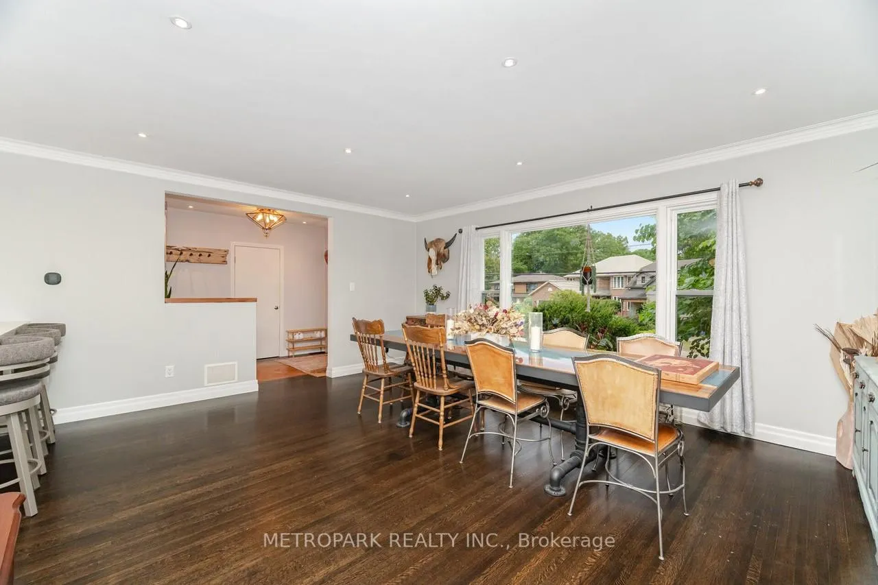 Photo 6 of 82 Creighton Road, Hamilton, Dundas — HOMEH