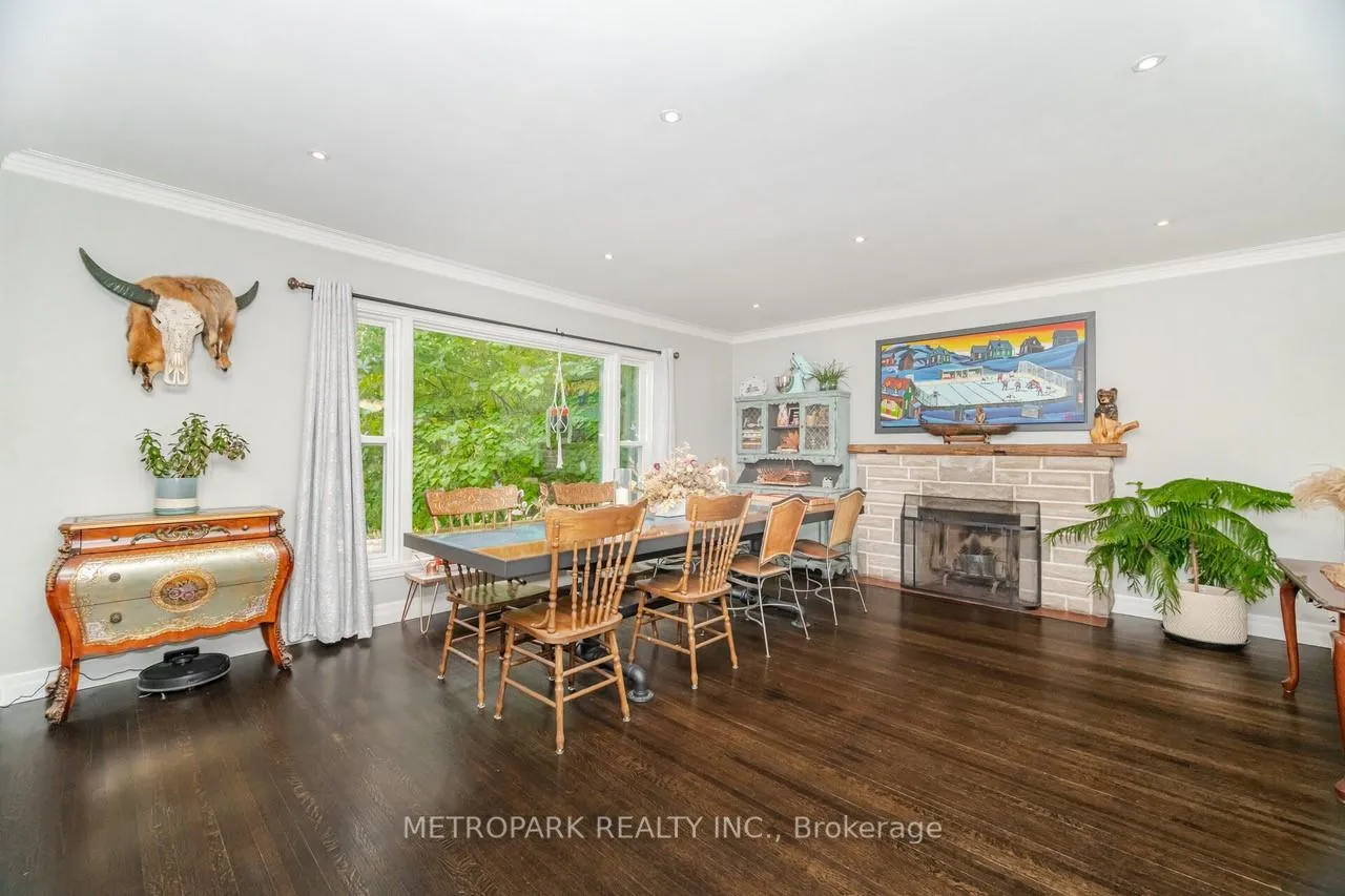 Photo 9 of 82 Creighton Road, Hamilton, Dundas — HOMEH