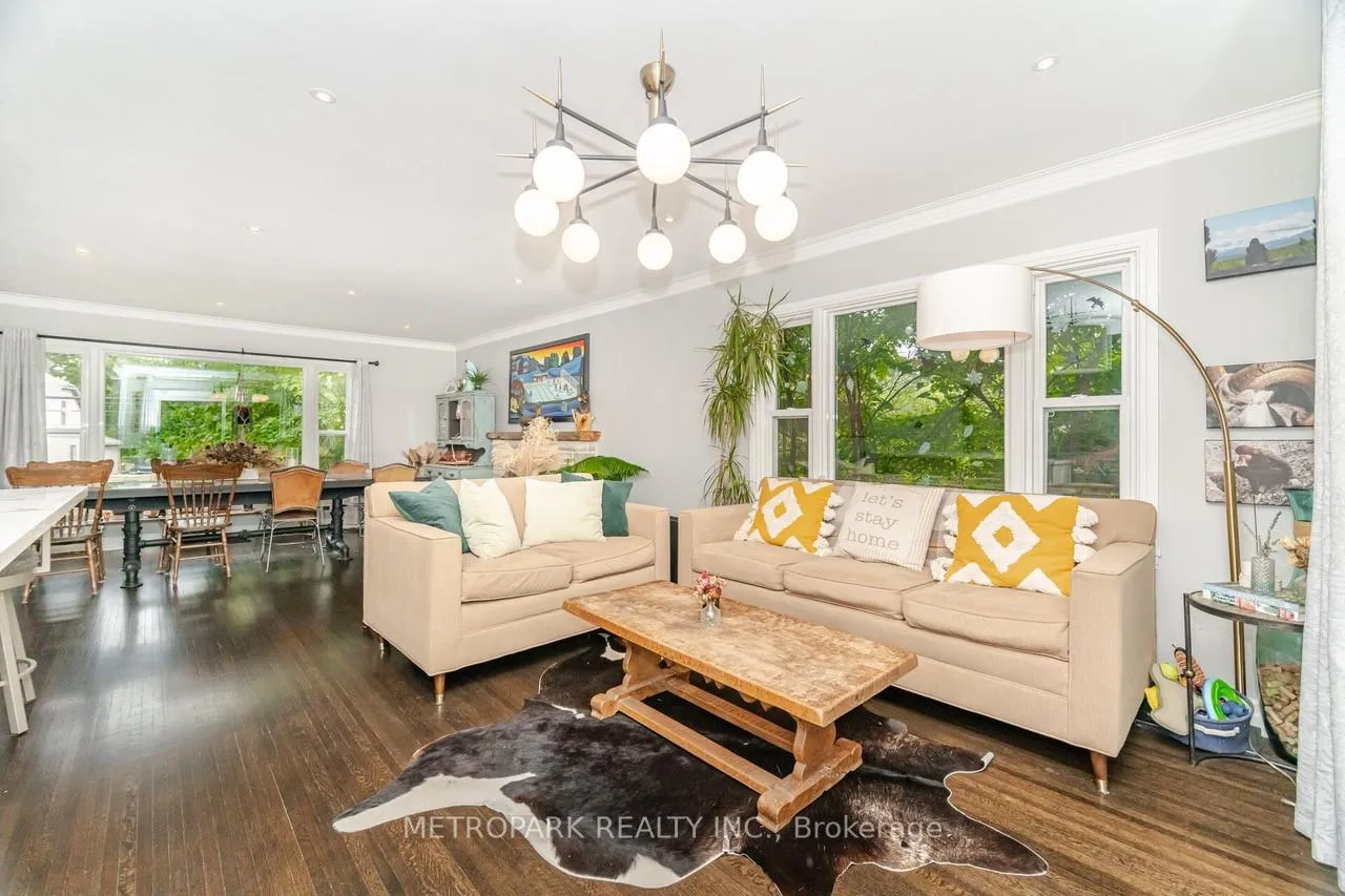 Photo 11 of 82 Creighton Road, Hamilton, Dundas — HOMEH