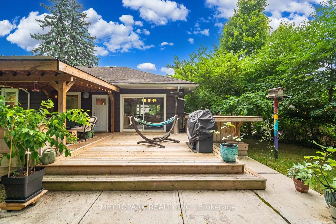 Photo 40 of 82 Creighton Road, Hamilton, Dundas — HOMEH