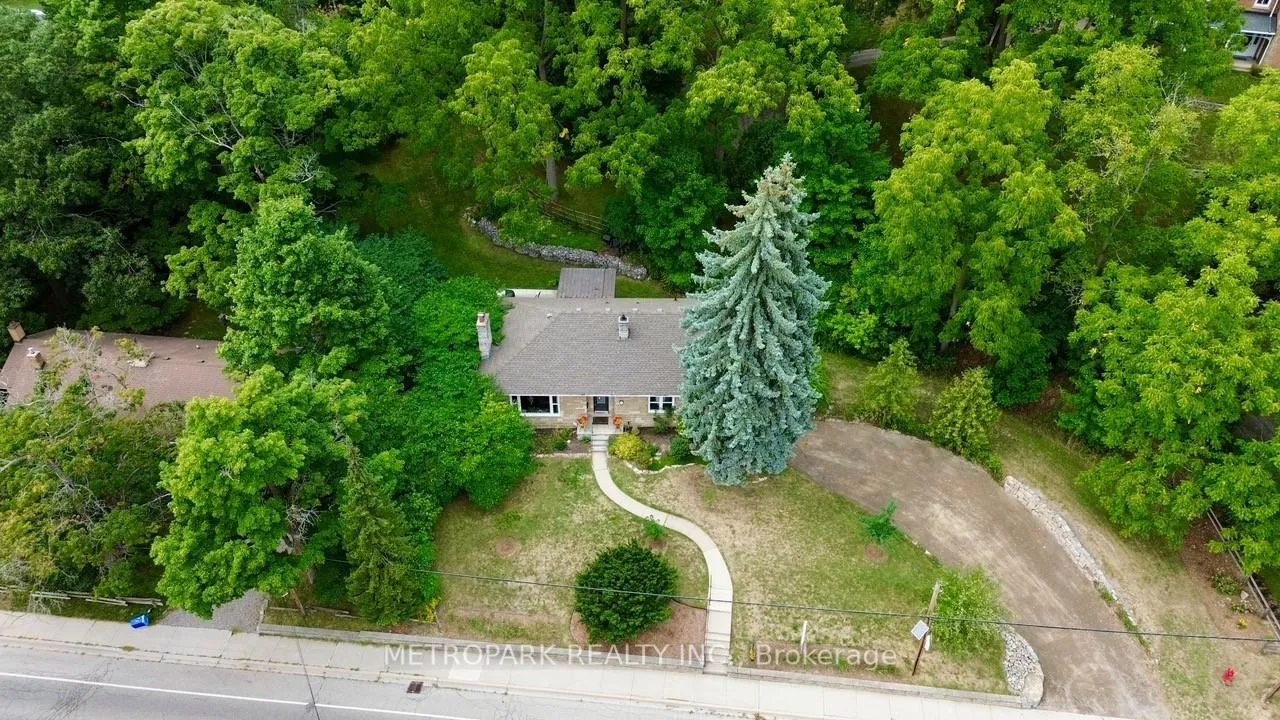 Photo 49 of 82 Creighton Road, Hamilton, Dundas — HOMEH