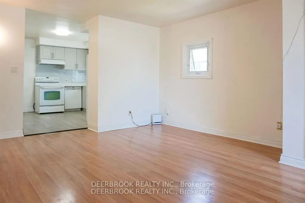 Photo 7 of 3742 Montcalm Street, Windsor — HOMEH