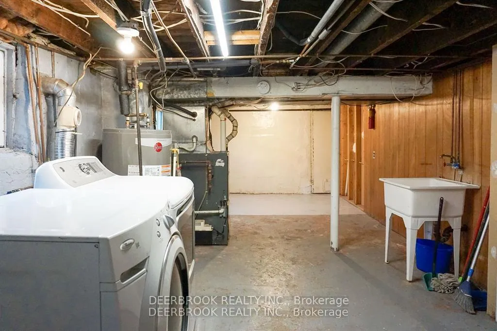 Photo 22 of 3742 Montcalm Street, Windsor — HOMEH