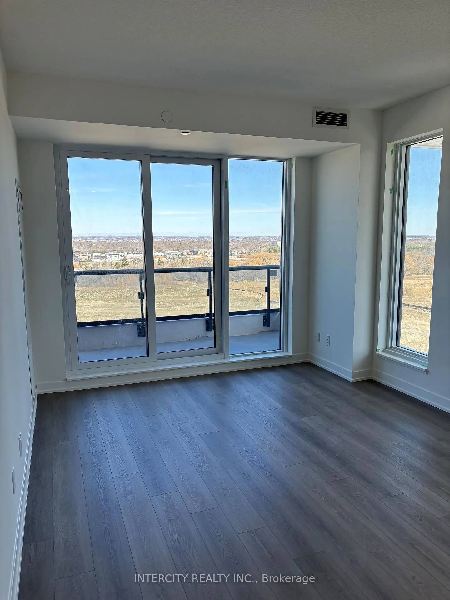 Photo 6 of Unit 1111B, 292 Verdale Crossing, Markham, Unionville — HOMEH