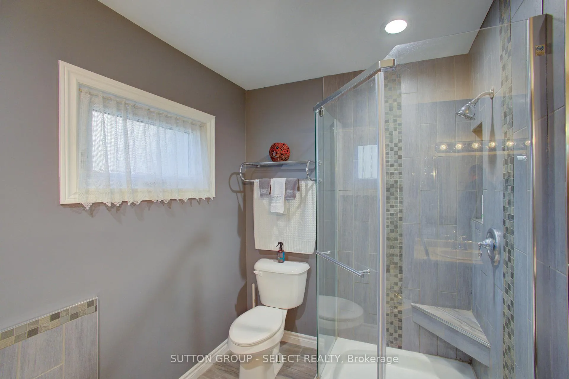 Photo 16 of 1013 Perth Rd 139, Perth South, Blanshard — HOMEH