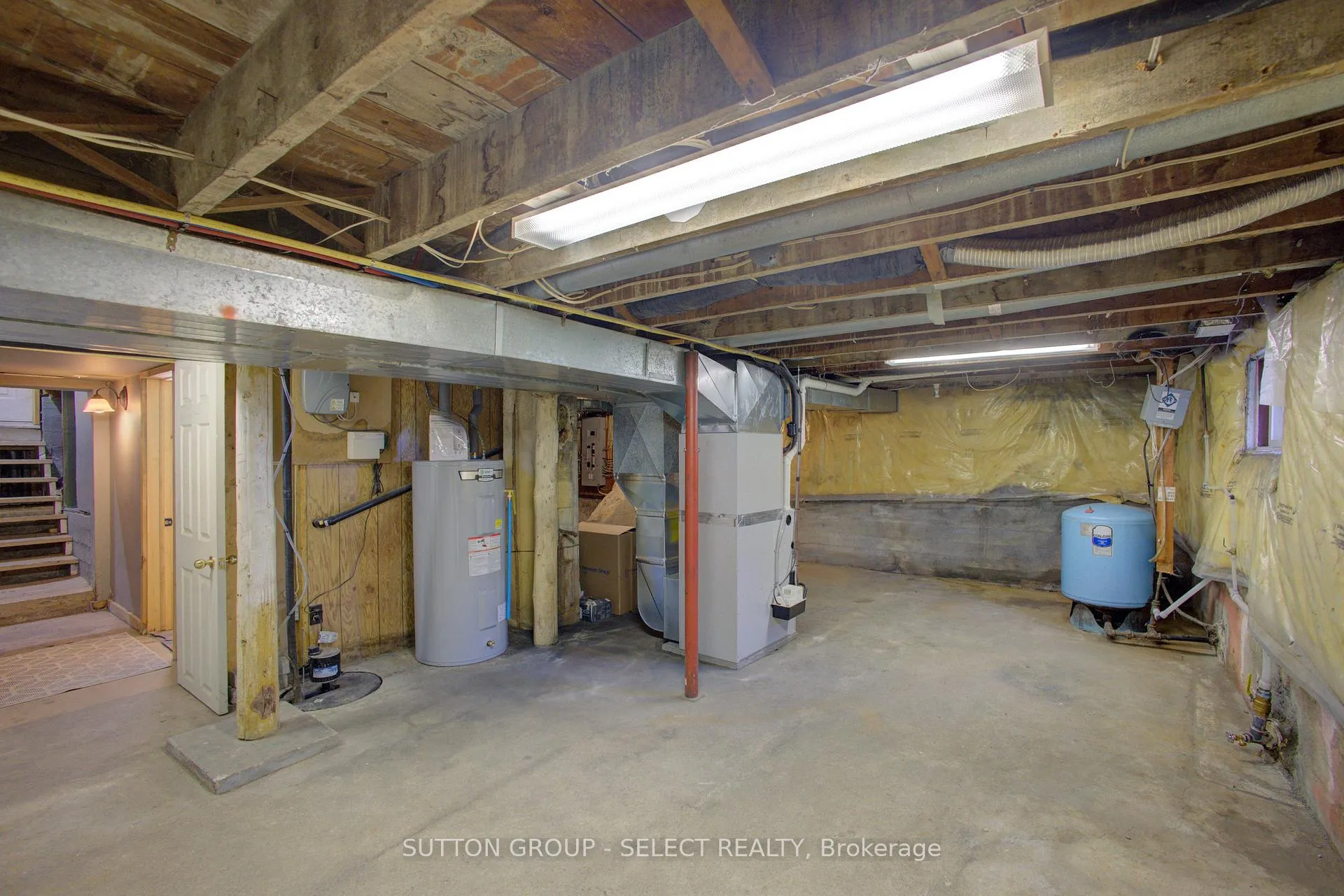 Photo 30 of 1013 Perth Rd 139, Perth South, Blanshard — HOMEH