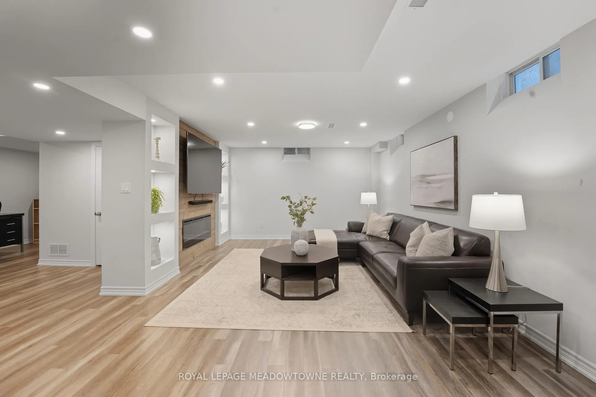 Photo 33 of 355 Greenlees Circle, Milton, Clarke — HOMEH