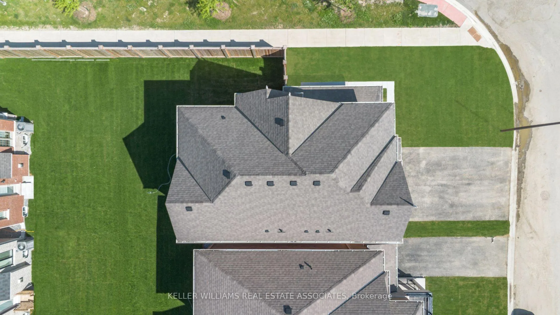 Photo 41 of 1 Aster Woods Drive, Caledon, Rural Caledon — HOMEH