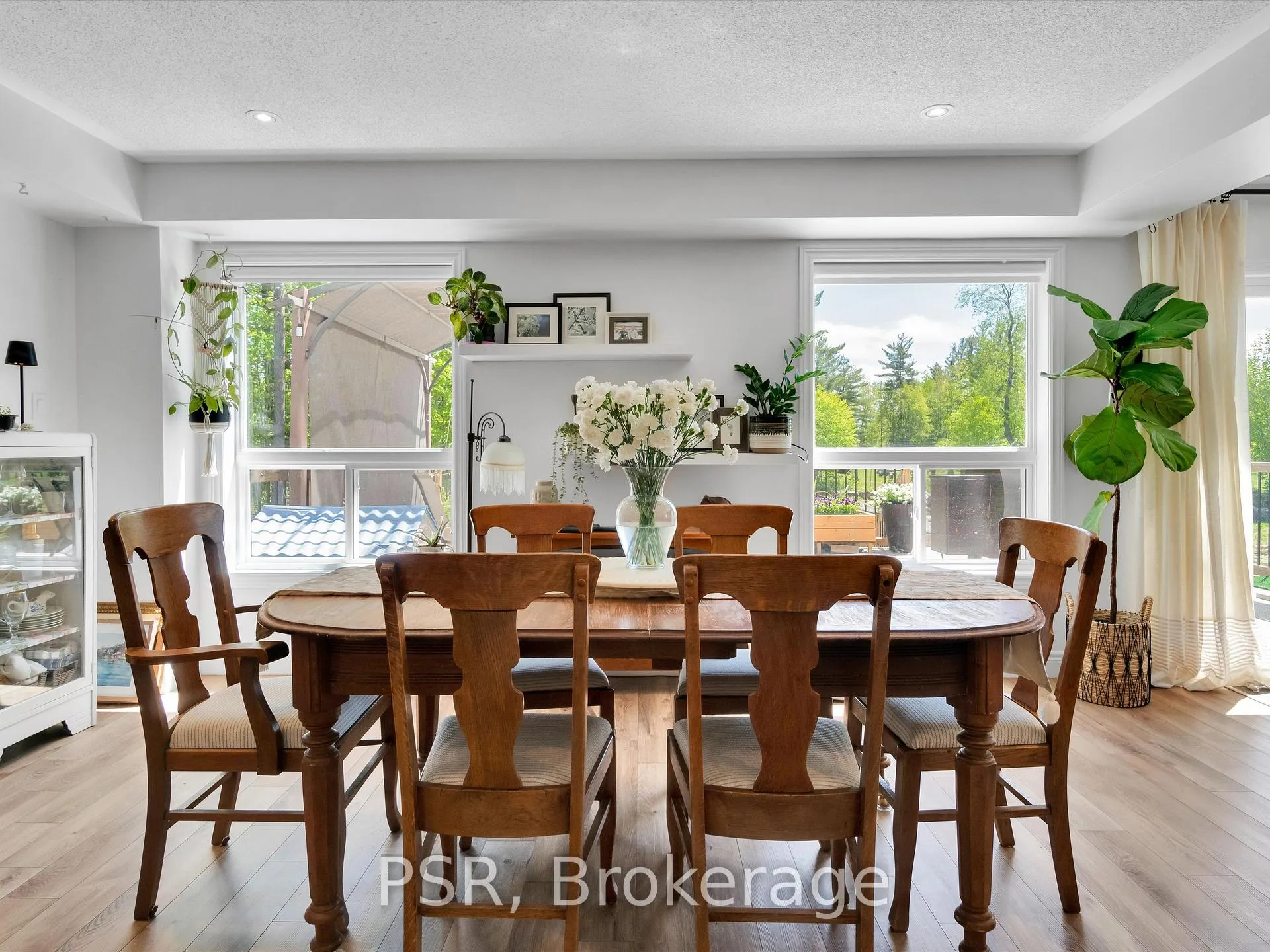 Photo 15 of 13 Quinn Forest Drive, Bracebridge, Macaulay — HOMEH