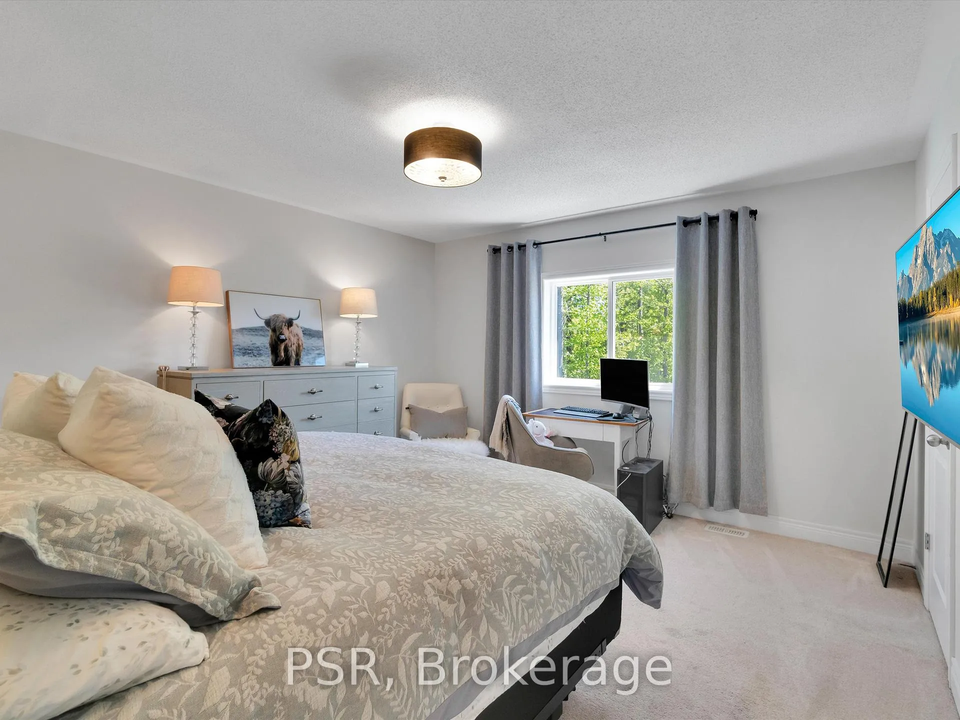 Photo 18 of 13 Quinn Forest Drive, Bracebridge, Macaulay — HOMEH