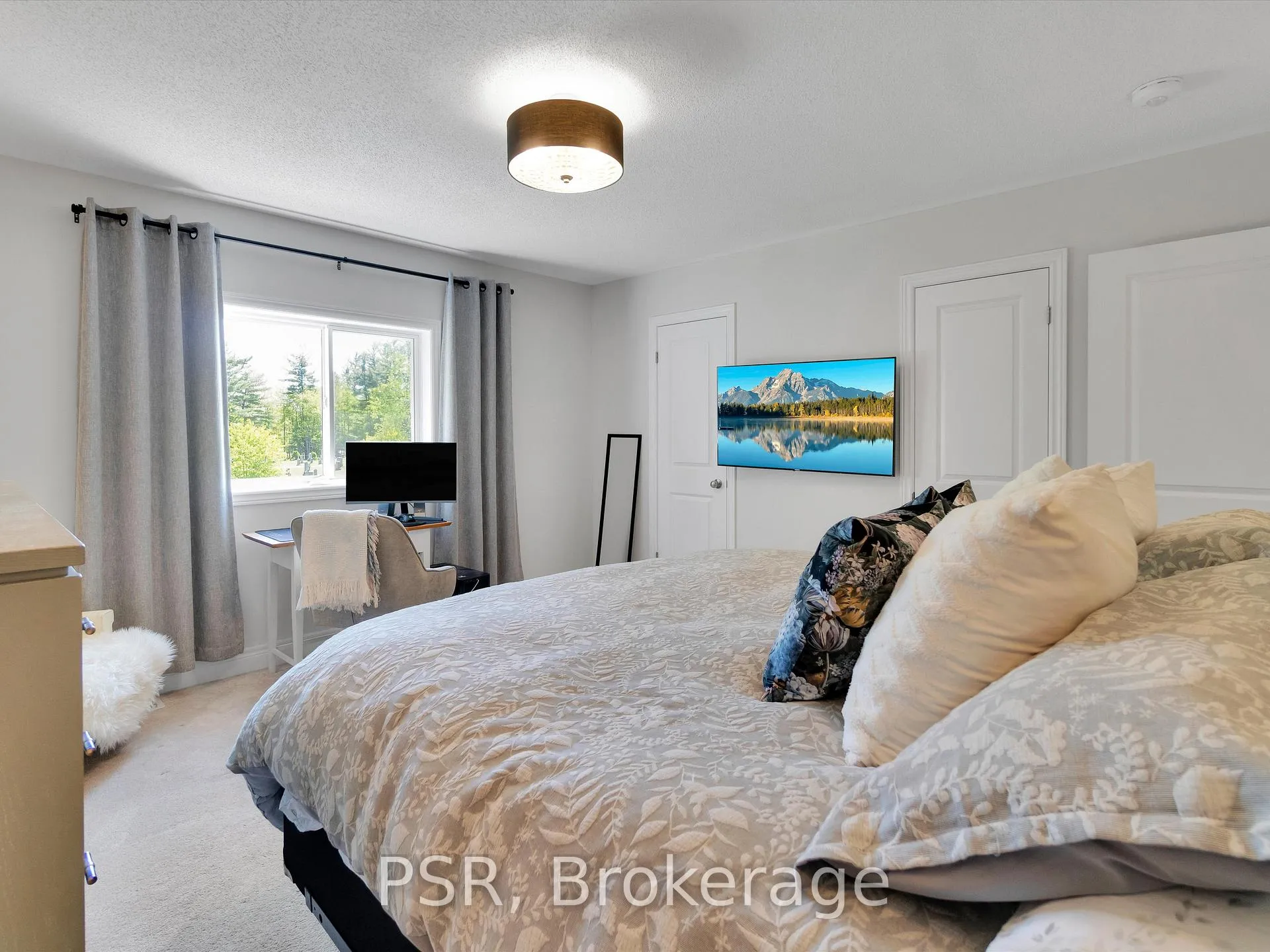 Photo 19 of 13 Quinn Forest Drive, Bracebridge, Macaulay — HOMEH
